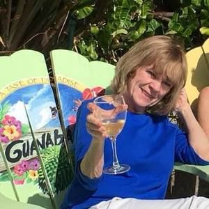 Meet your Posher, Cecelia